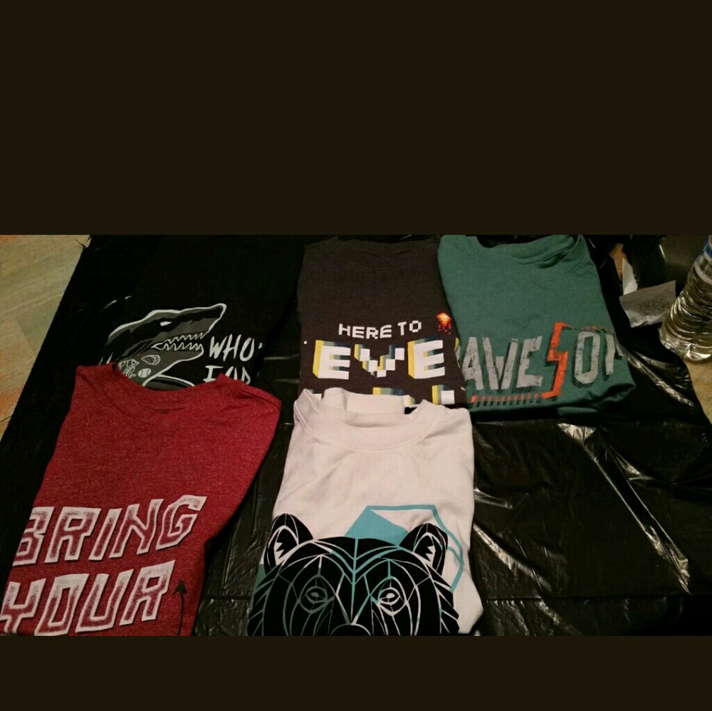 Shirts boys 5 piece cat and jack shirts